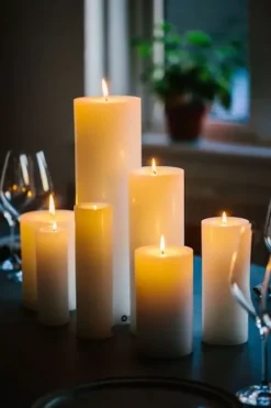 Sale Alttarikynttilä Ø7cm, H12cm Kynttilät Ja Lyhdyt