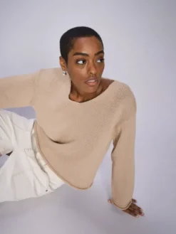 Online Bine neule v-kaula-aukolla, sesame Neuleet Ja Neuletakit|Uutuudet