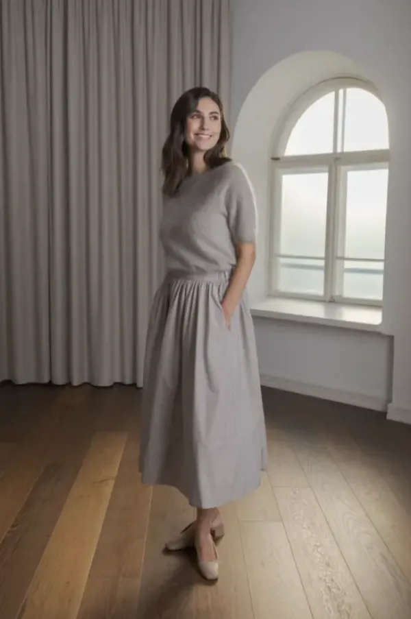 Sale Claressa puuvillahame leveällä käänteellä, greige Mekot Ja Hameet|Juhlavaatteet