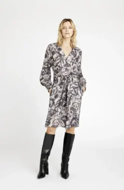 New Costa knee mekko, harmaa-lilac Mekot Ja Hameet|Uutuudet