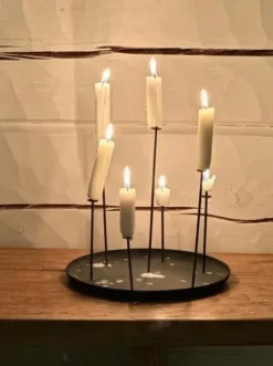 Best - MULTI CANDLE PIN kynttilänjalka, musta Kynttilät Ja Lyhdyt