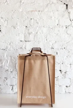 Online - Helsinki teline, musta Säilytys