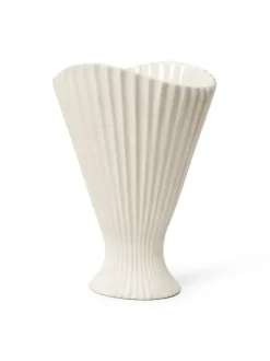 Ferm Living - Fountain vaasi, off-white Ruukut Ja Maljakot