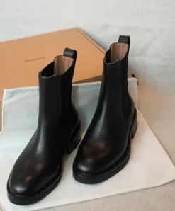 - Franca nilkkurit nahkaa, musta Saappaat Ja Nilkkurit