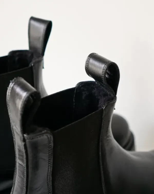 Sale - Lill karvavuorelliset nilkkurit, musta Saappaat Ja Nilkkurit