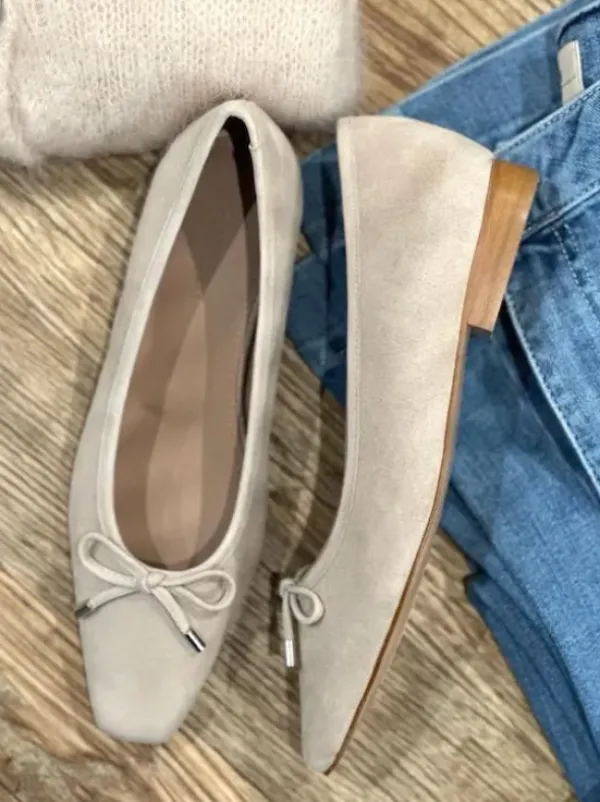 - Monica ballerinat, sand suede Korkokengät Ja Ballerinat