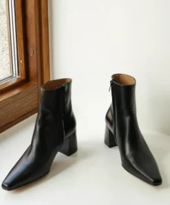 Sale - Riley nilkkurit nahkaa, musta Saappaat Ja Nilkkurit