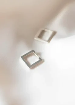 Discount Gauhar - korvakorut, neliö hopea Gauhar Helsinki