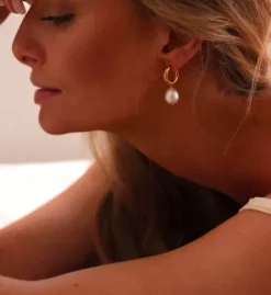 Sale Gauhar - Lisäosat Fresh Water Pearl iso, kulta Gauhar Helsinki