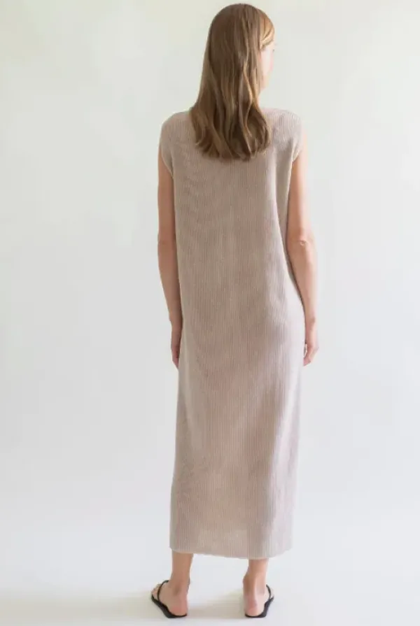 Discount Gauhar - pellavamekko v-kaula-aukolla, sand Mekot Ja Hameet|Juhlavaatteet