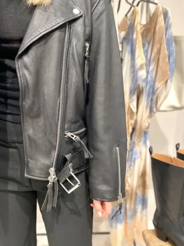 - Leah nahkatakki, musta Ulkotakit Ja -Liivit