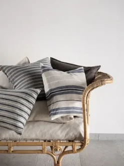 New Mika tyynynpäällinen 50x50 Sisustustyynyt