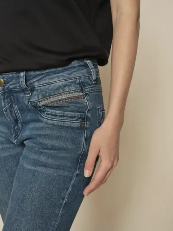 - Naomi Delta Jeans, blue Farkut Ja Housut