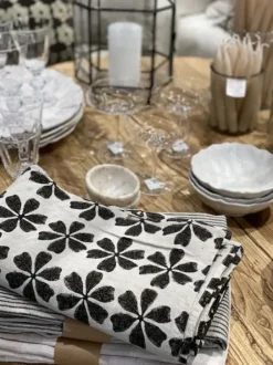 Online - Eloise pöytäliina 150x300 Keittiötekstiilit