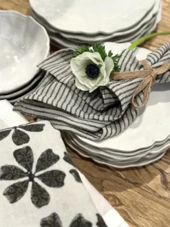 New - pellavaservetti, raidallinen 45x45 cm Keittiötekstiilit