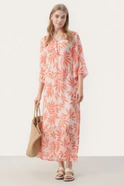 - Berit mekko, potpourri delicate Mekot Ja Hameet