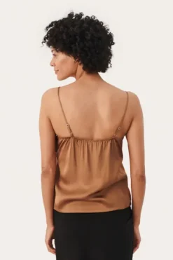 Discount - Cybelle toppi, toasted coconut Paidat Ja Topit