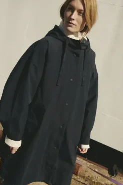 - Emmy takki, dark navy Ulkotakit Ja -Liivit