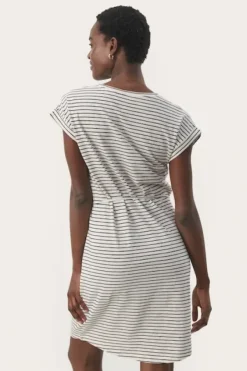 New - Mabels mekko, black stripe Mekot Ja Hameet