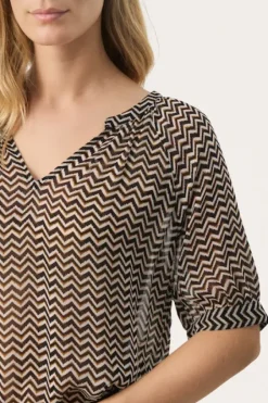 Sale - Popsy pusero, black zig zag Paidat Ja Topit