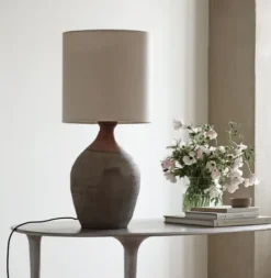 Discount Pöytävalaisin antiikkipullossa, ruskea Valaisimet