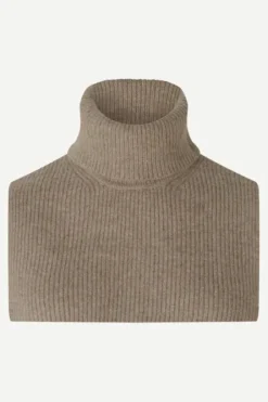 - Flinti kauluri, ruskea Huivit Ja Kaulurit