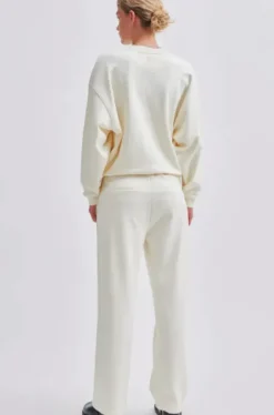 Clearance - Abadell collegehousut, off white Farkut Ja Housut