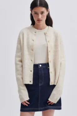 Clearance - Brook lyhyt neuletakki, brazilian sand Neuleet Ja Neuletakit