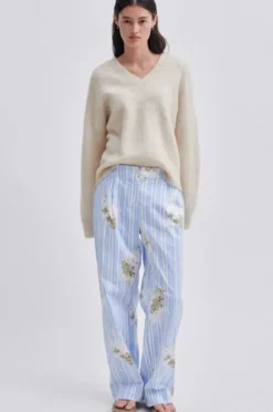 Sale - Brook neule Loose V-Neck, brazilian sand Neuleet Ja Neuletakit