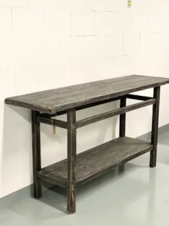 Sale - pitkä sivupöytä hyllyllä #802, black Vanhat Puuhuonekalut