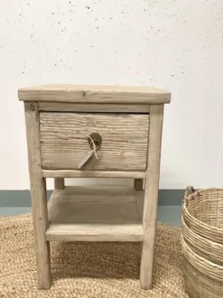 Online – yöpöytä #856, vaalea natural Vanhat Puuhuonekalut