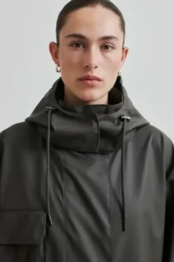 Stormie sadetakki, thunderstorm Ulkotakit Ja -Liivit|Uutuudet