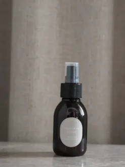 Tekstiilien suoristussuihke tuoksuton 100ml Vaatehuolto