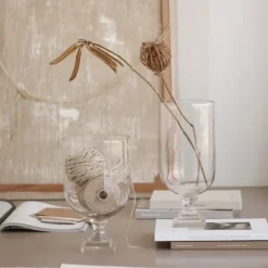 Discount – hurrikaanimaljakko neliöjalalla, korkea H35cm Ruukut Ja Maljakot