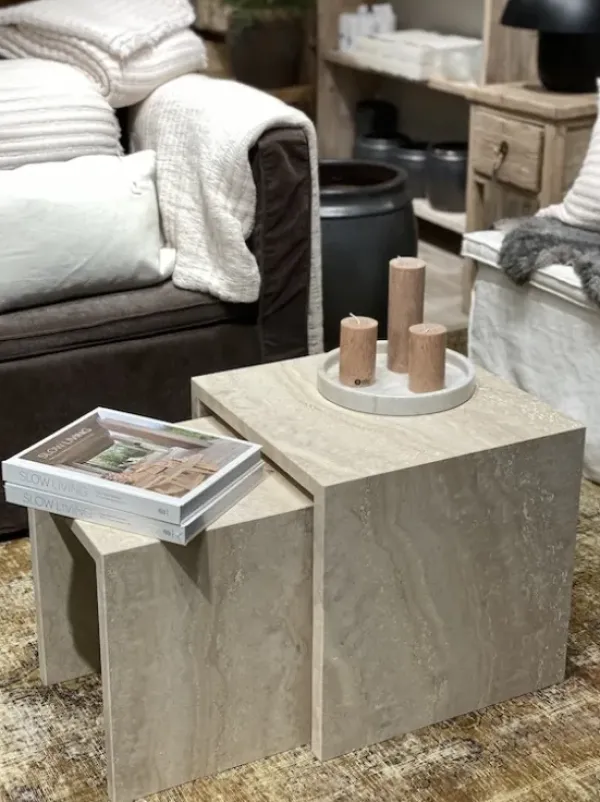 Travertin pöytä 45cm Muut Huonekalut