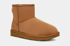Sale - Classic mini II, kastanja Saappaat Ja Nilkkurit|Ugg