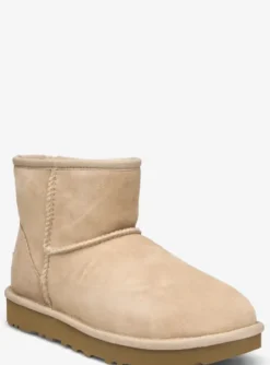 Discount - Classic mini II, sand Saappaat Ja Nilkkurit|Ugg