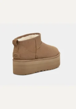 Discount - Classic ultra mini platform, chestnut Saappaat Ja Nilkkurit|Ugg