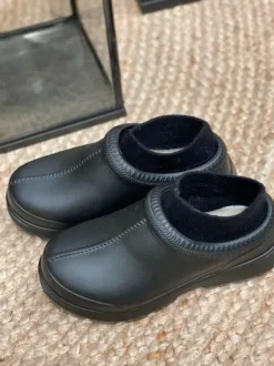 - Tasman X boot, black Saappaat Ja Nilkkurit|Ugg