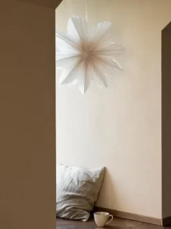 Sale Watt&Veke - Daisy 60 tähti, valkoinen Paperitähdet